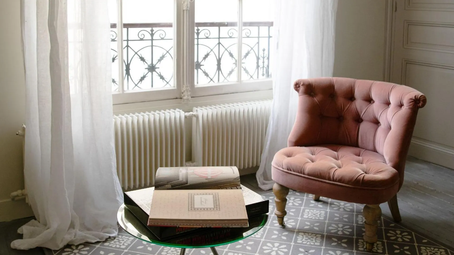 Eiffel Tower & Les Invalides - 1Br - Cityapartmentstay París 0*,
